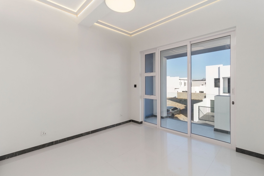 4 Bedroom Property for Sale in Sandown Western Cape